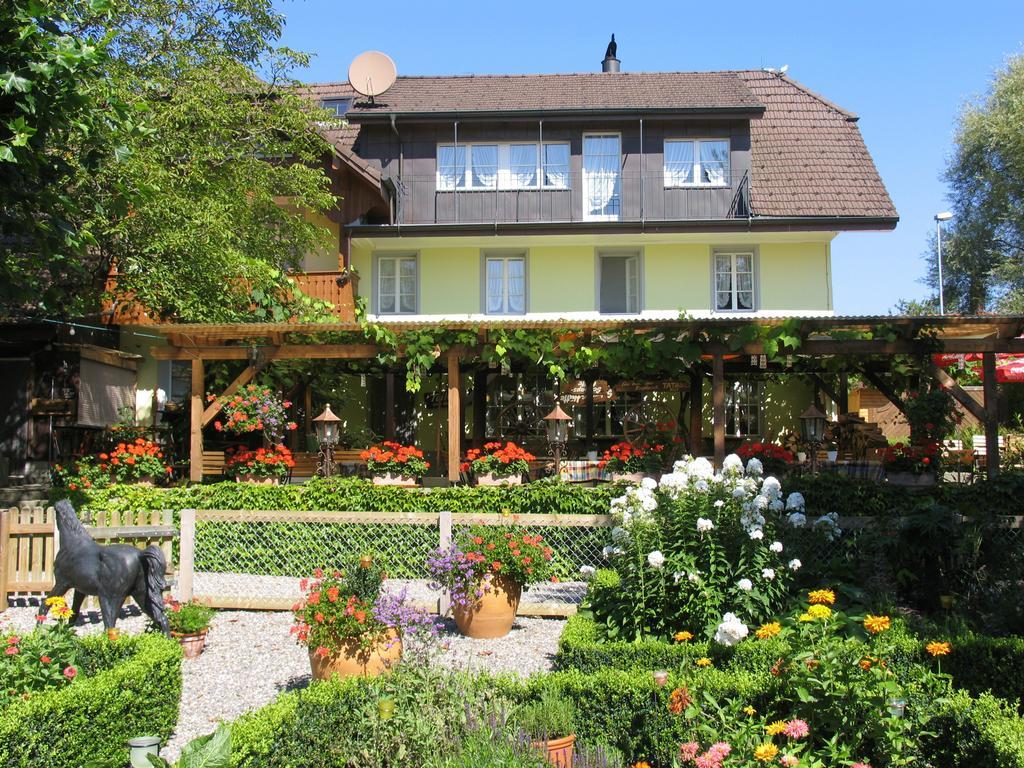 Wirtshaus Ruetihof Hotel Gränichen Eksteriør billede